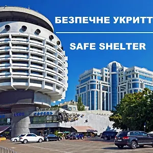 salute.hotels-of-kiev.com/
