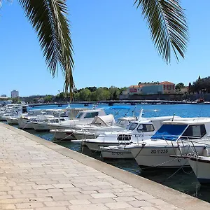 R&b Zadar